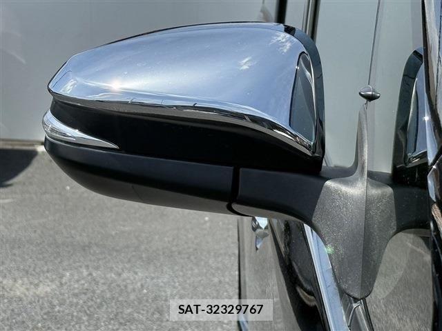 Toyota NOAH 2020-11 6014572-28