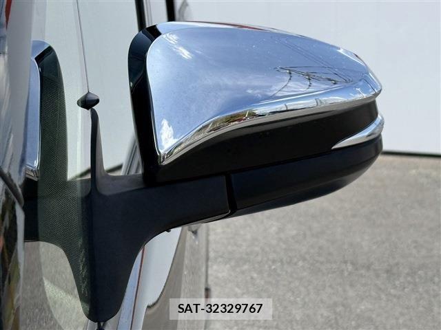 Toyota NOAH 2020-11 6014572-29