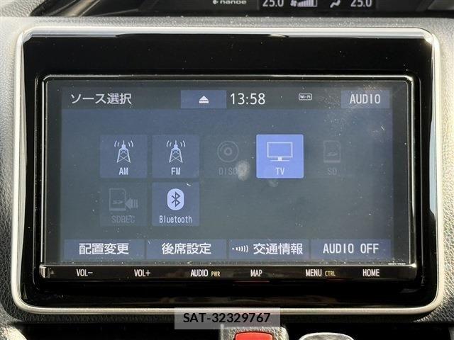Toyota NOAH 2020-11 6014572-3