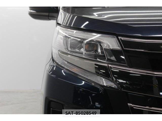 Toyota NOAH 2020-09 6014556-10