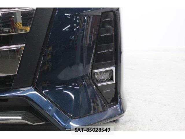 Toyota NOAH 2020-09 6014556-12