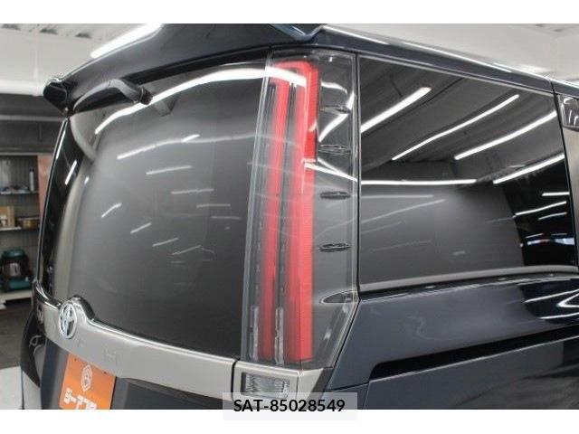 Toyota NOAH 2020-09 6014556-16