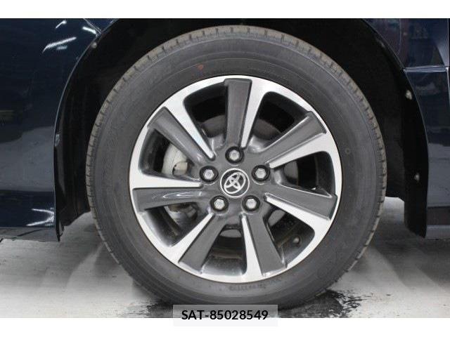 Toyota NOAH 2020-09 6014556-21