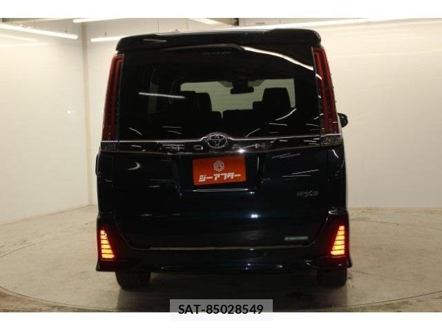 Toyota NOAH 2020-09 6014556-5