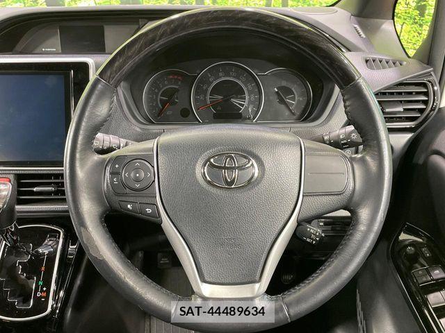 Toyota NOAH 2020-11 6217735-11