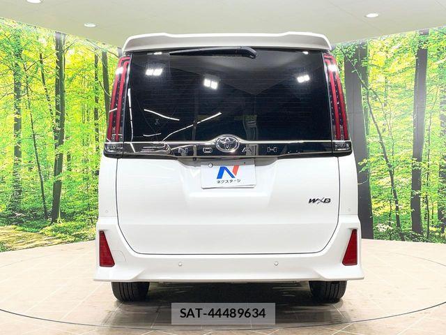 Toyota NOAH 2020-11 6217735-15