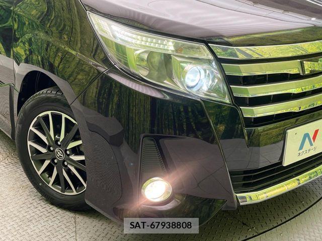 Toyota NOAH 2016-11 6217743-12