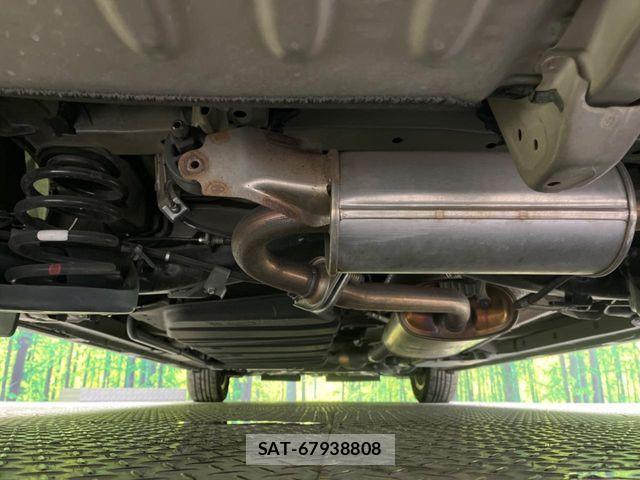 Toyota NOAH 2016-11 6217743-19