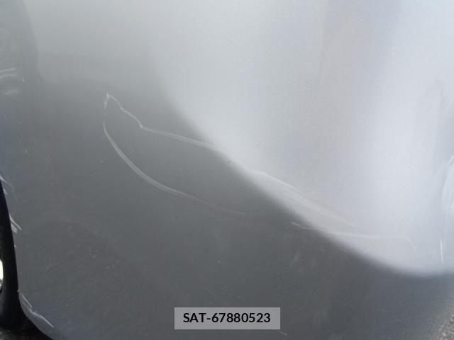 Toyota NOAH 2007-09 6217764-20