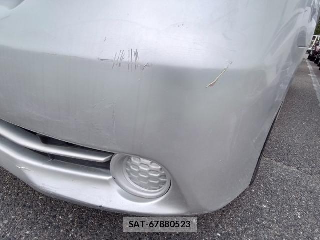 Toyota NOAH 2007-09 6217764-23
