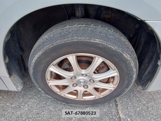 Toyota NOAH 2007-09 6217764-7