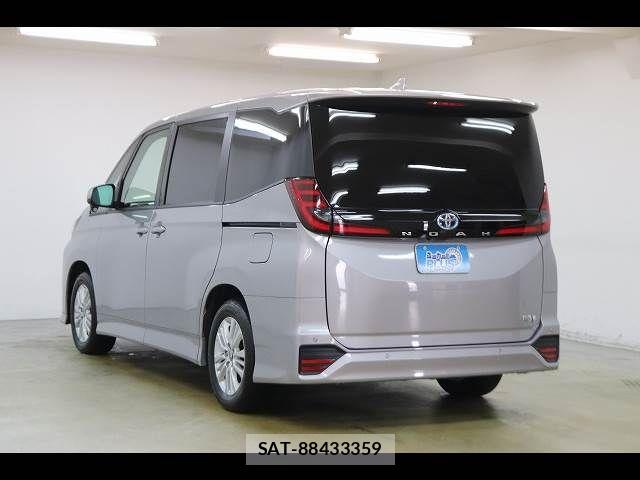 Toyota NOAH 2023-04 6246265-19