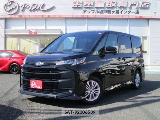 Toyota NOAH 2023-08 6246270-0