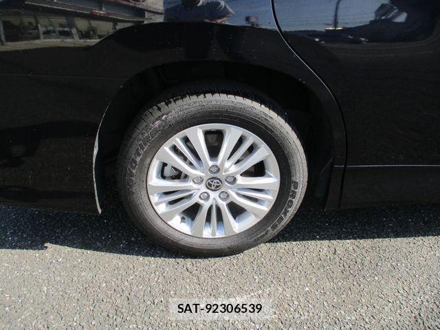 Toyota NOAH 2023-08 6246270-9