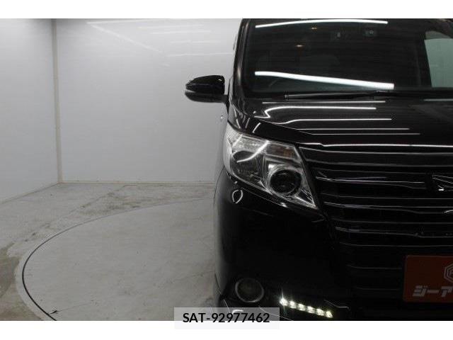 Toyota NOAH 2016-06 6265286-10