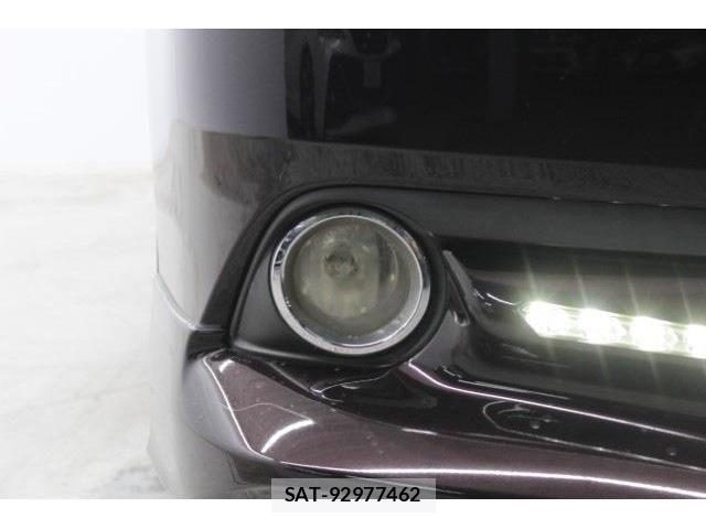Toyota NOAH 2016-06 6265286-12