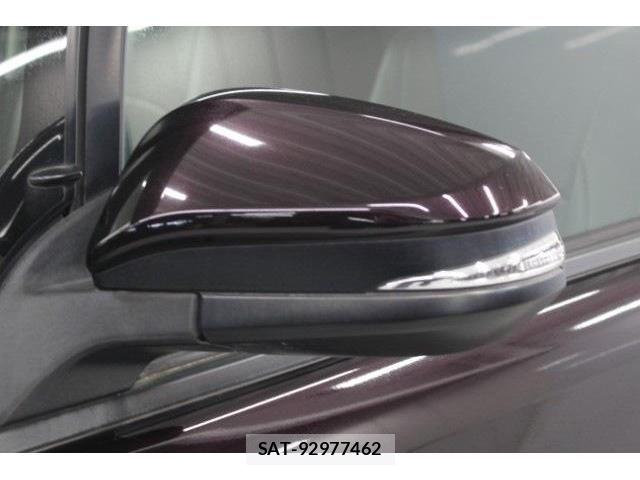 Toyota NOAH 2016-06 6265286-14