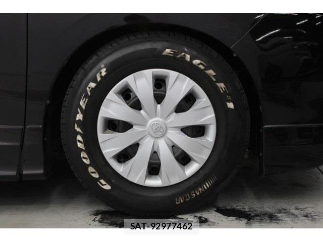 Toyota NOAH 2016-06 6265286-20
