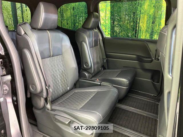 Toyota NOAH 2023-05 6501161-8