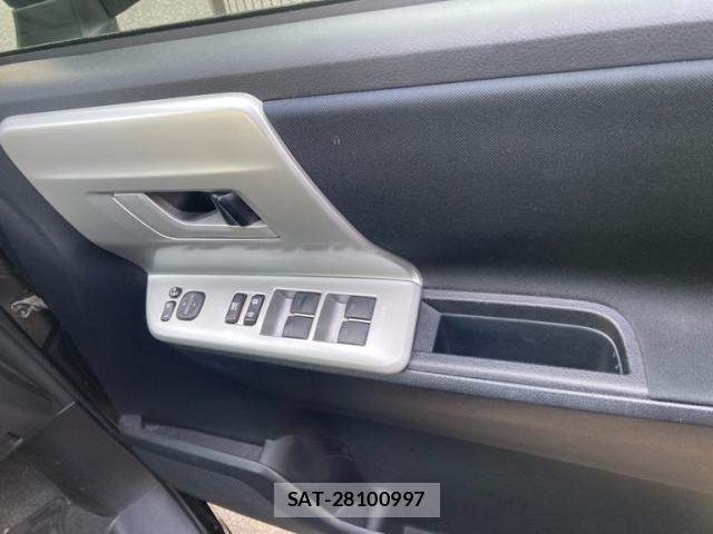 Toyota NOAH 2013-09 6613767-6