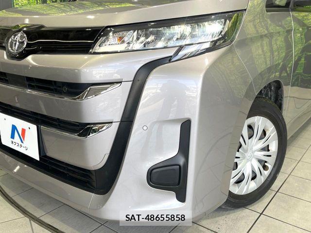 Toyota NOAH 2023-07 6642092-12