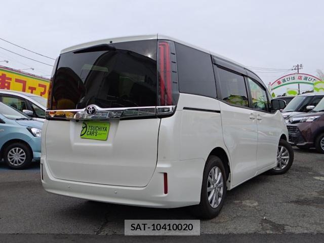 Toyota NOAH 2021-04 6642091-1