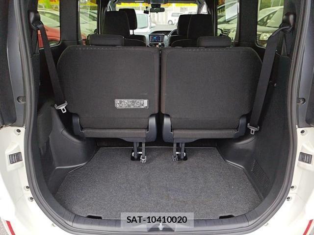Toyota NOAH 2021-04 6642091-24
