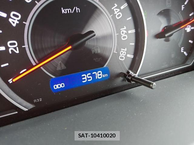 Toyota NOAH 2021-04 6642091-28