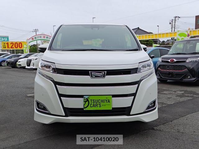 Toyota NOAH 2021-04 6642091-8
