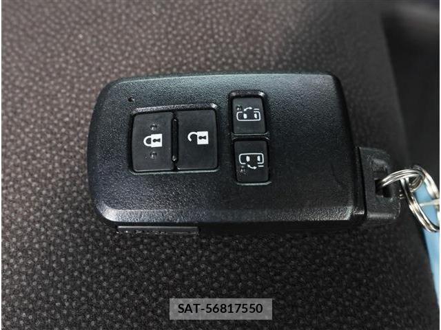 Toyota NOAH 2021-04 6672934-16