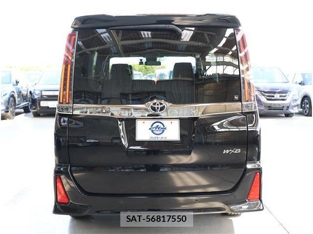 Toyota NOAH 2021-04 6672934-21