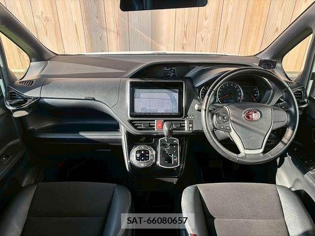 Toyota NOAH 2016-07 6672942-2