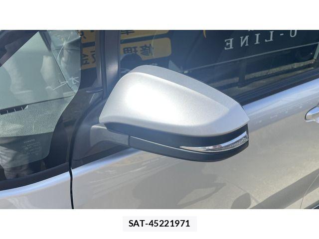 Toyota NOAH 2018-08 6677216-16