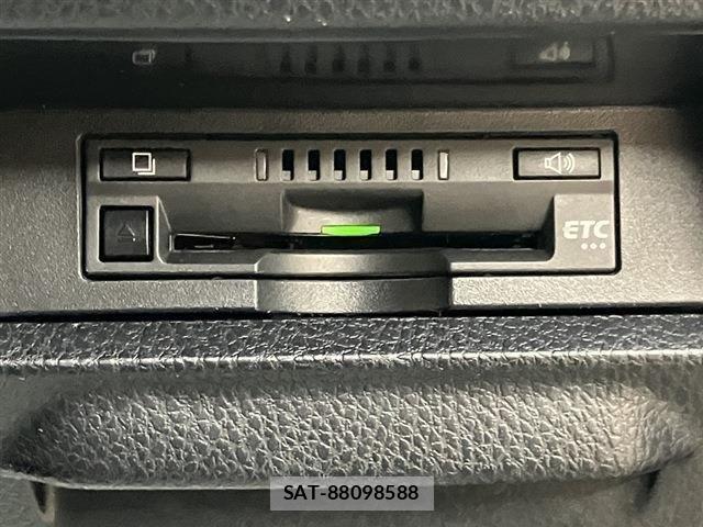 Toyota NOAH 2020-03 6677213-14
