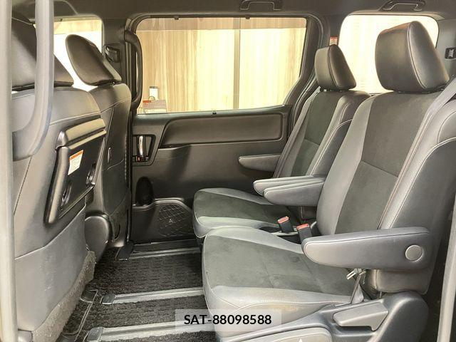 Toyota NOAH 2020-03 6677213-21