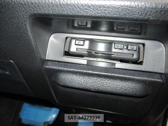 Toyota NOAH 2021-02 6677205-14