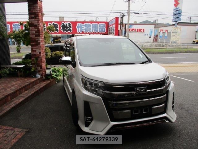 Toyota NOAH 2021-02 6677205-2