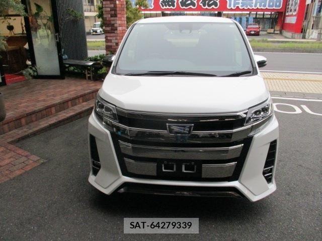 Toyota NOAH 2021-02 6677205-6