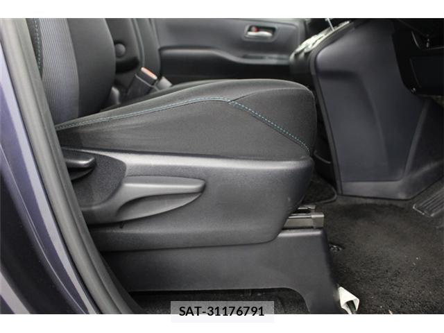 Toyota NOAH 2014-09 6677219-29