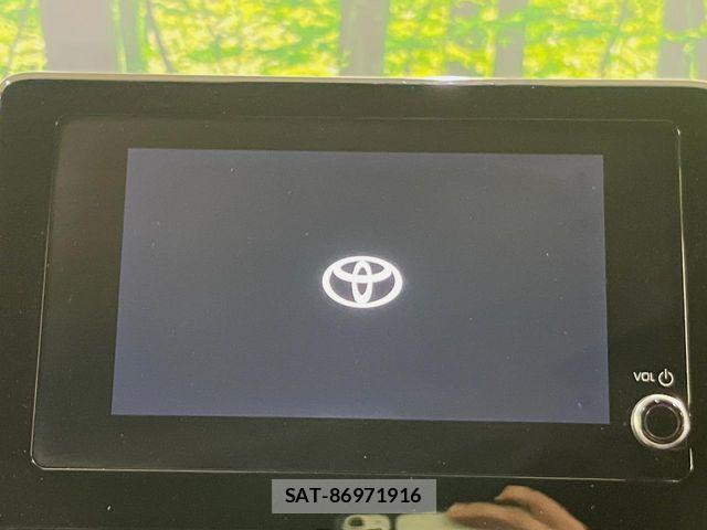 Toyota NOAH 2022-04 6683934-2