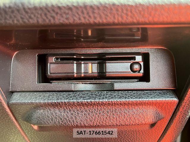 Toyota NOAH 2021-01 6691142-15