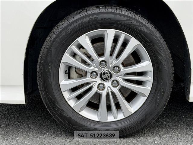 Toyota NOAH 2022-10 6691141-27