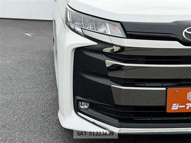 Toyota NOAH 2022-10 6691141-29