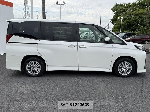 Toyota NOAH 2022-10 6691141-8