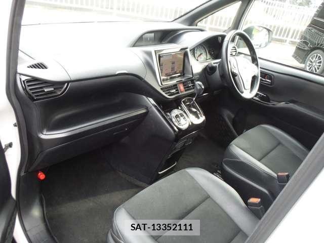 Toyota NOAH 2018-09 6691143-13