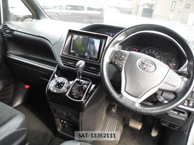 Toyota NOAH 2018-09 6691143-20
