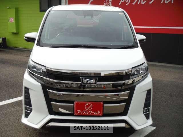 Toyota NOAH 2018-09 6691143-3