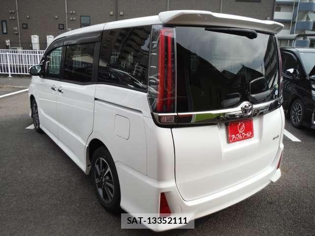Toyota NOAH 2018-09 6691143-7