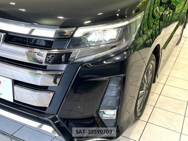 Toyota NOAH 2017-01 6716901-11