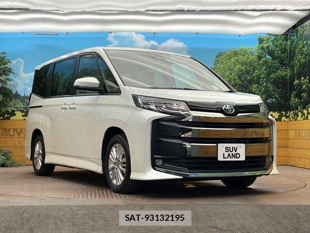 Toyota NOAH 2022-04 6716891-15